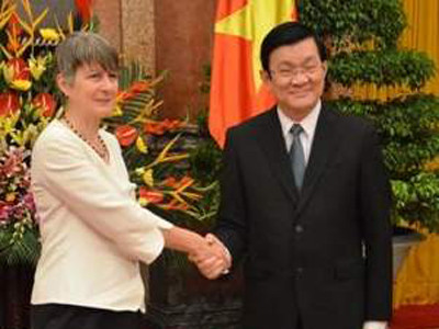 Tân đại sứ Đức Jutta Frasch trình quốc thư