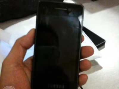 BlackBerry 10 cảm ứng hoàn toàn