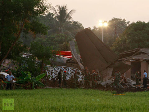 Rơi máy bay quân sự, sáu người thiệt mạng