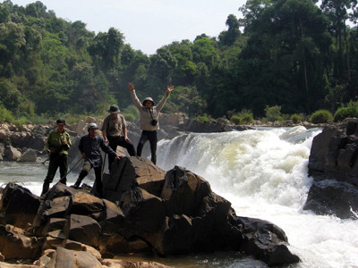 Hang Thoát y chốn thâm sơn cùng cốc