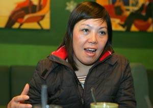 Y Ban với 'trò chơi hủy diệt cảm xúc'...