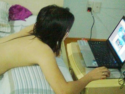 Nhập viện vì nghiện chat sex