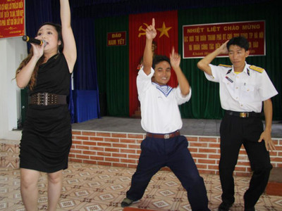 Khiêu vũ ở Trường Sa