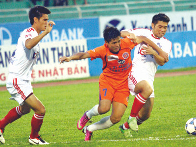 Lượt về máu lửa