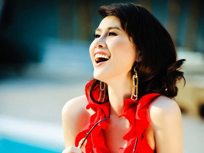 Thân Thuý Hà 'xù lông' hẳn đã hay?