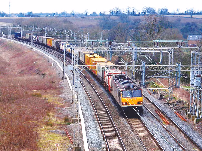 “Nếu mở rộng đường sắt từ 2006, chúng ta đã có đường sắt hiện đại” - Ông Trần Đình Bá