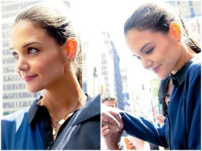 Katie Holmes tươi tắn sau khi đệ đơn ly hôn
