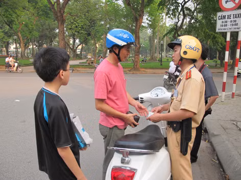 Phạt 330 trường hợp không đội MBH cho trẻ