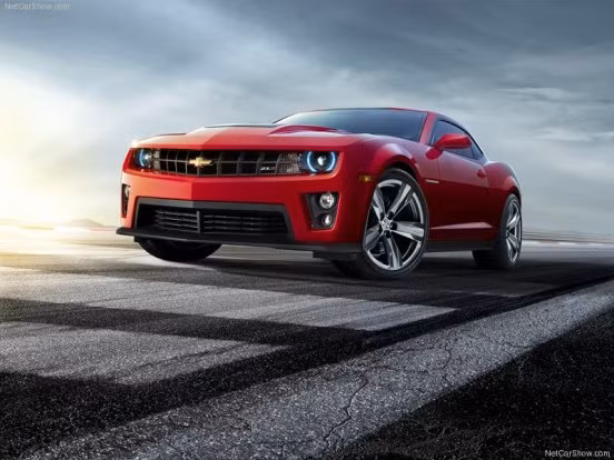 Chevrolet Camaro ZL1 2012: Cơ bắp nhất trong các loại Camaro