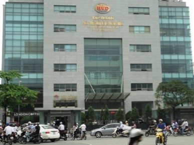 Chủ tịch HUD bất ngờ bị thay