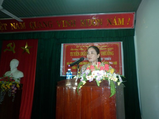 Kỷ luật Chủ tịch thị trấn 'trù dập” người chống tham nhũng