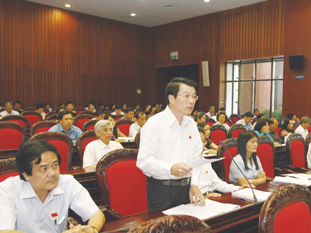 Đề nghị báo cáo về tập đoàn Vinashin trước quốc hội