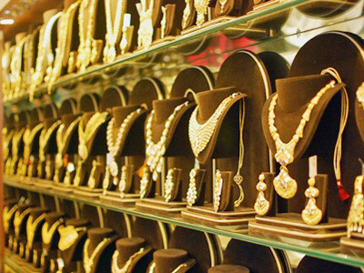 Thị trường vàng đầu tuần ít biến động