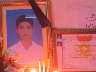 Cậu học trò quên mình cứu người