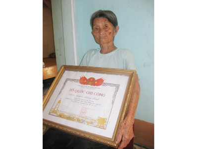 40 năm mơ các con về