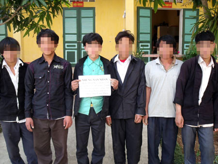 Cả 'binh đoàn' đàn ông bị lừa bán ngoạn mục như thế nào?