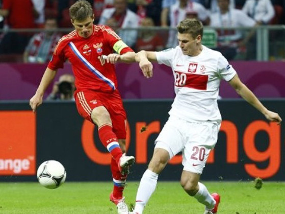 Chủ nhà Ba Lan cầm hòa 'gấu' Nga