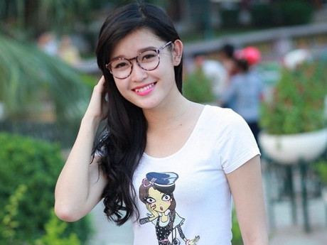 “Hot girl” tiết lộ kỳ nghỉ Hè bận rộn, lý thú