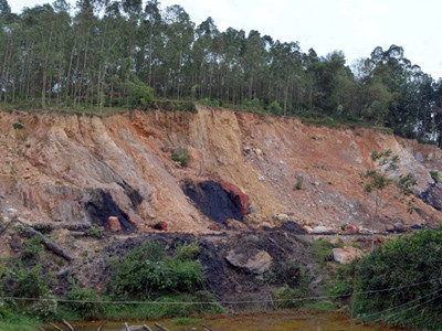 Bí ẩn ngôi làng 'chết chùm'