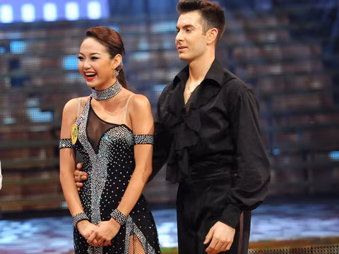 Bước Nhảy Hoàn Vũ: Vẫn ‘nóng’ dù đúng ngày lễ