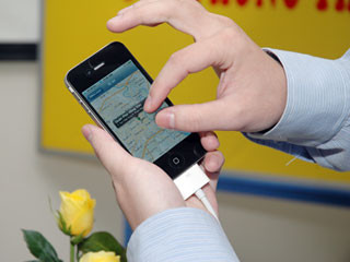 Máy đọc hiểu và trả lời bằng tiếng Việt