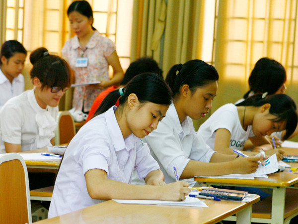 Giảm chỉ tiêu không chính quy, nhiều trường tiếc