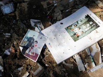 Hơn 20.000 người chết, mất tích vì động đất, sóng thần