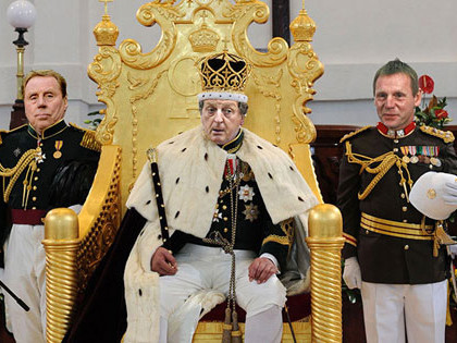 Biếm họa chân dung tân HLV tuyển Anh