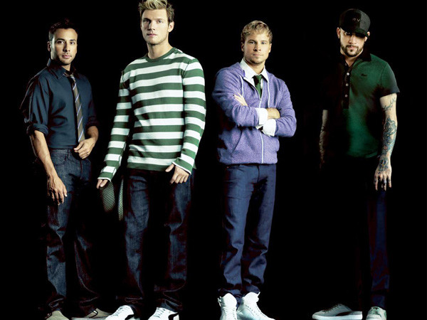 Hỗ trợ thanh toán trực tuyến vé xem Backstreet Boys