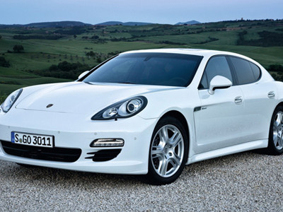 Ôtô màu trắng bán chạy nhất thế giới