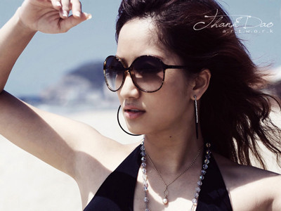 Khánh Thy: Mở miệng là… tiền