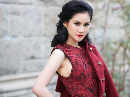 Tristine Trâm Bùi lạnh lùng, quyến rũ trên đất Mỹ