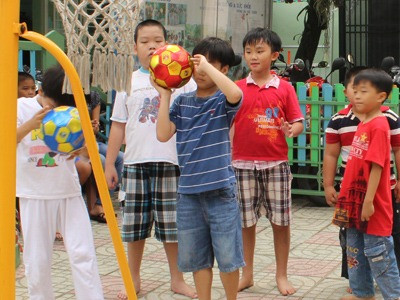 Đa số trẻ tự kỷ là bé trai