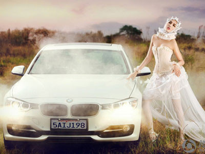 Kiều nữ trắng muốt bên BMW