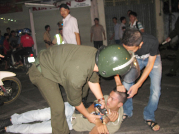 Quyết chống đua xe, thí điểm CLB bắt cướp