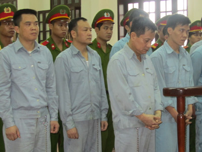 Tuyên tử hình 4 bị cáo vụ buôn 150 bánh heroin