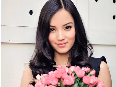 Huỳnh Bích Phương nồng nàn màu tình nhân