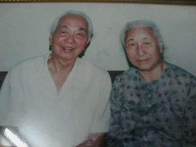 Người coi giữ kho vàng trên chiến khu