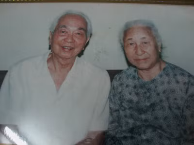 Người coi giữ kho vàng trên chiến khu