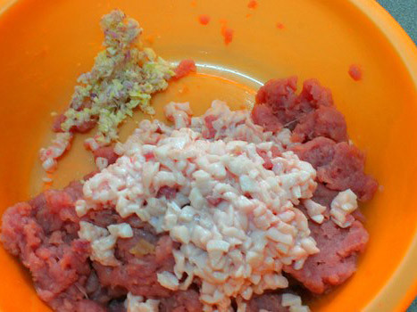 Nem nướng thơm nức cho ngày mưa gió