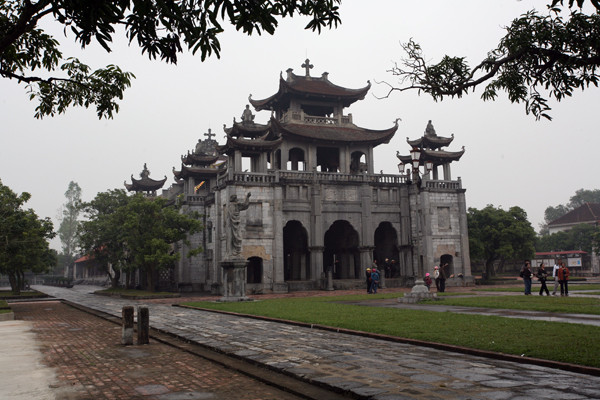 Khu Phương Đình nhà thờ Phát Diệm