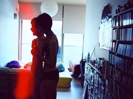 Bộ ảnh đẹp về cặp đôi đồng tính nữ