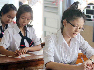 Đề mở, người chấm cũng phải... mở