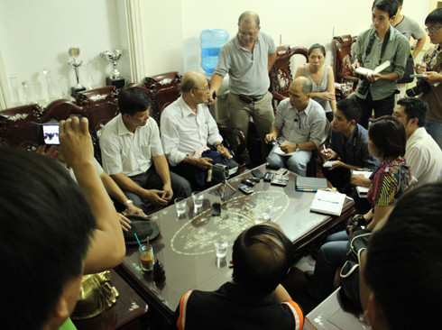 Bà Nguyễn Thị Tuyết Mai từng ký công văn cho rằng không chịu trách nhiệm trước việc ông Nguyễn Phúc Giác Hải nghiên cứu cháu bé phát cháy