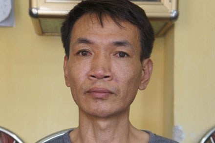 Tin thêm về kẻ đâm chết “tình địch” vừa ra đầu thú