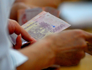 Những khoản thu sai phải trả lại