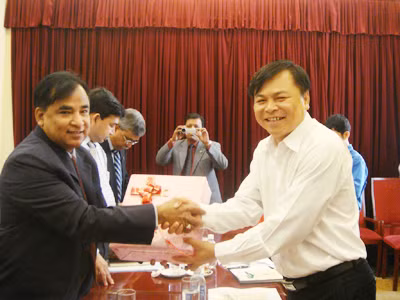 T.Ư Đoàn tiếp đoàn đại biểu thanh niên Bangladesh