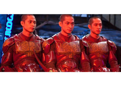 Anh em sinh ba gốc Việt gây sốt sắp sang Việt Nam