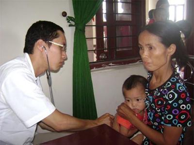 Cấp cứu vì tự ý cho trẻ dùng men tiêu hóa