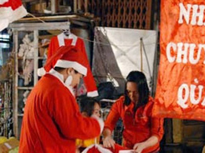 Sinh viên kiếm bộn tiền mùa Noel